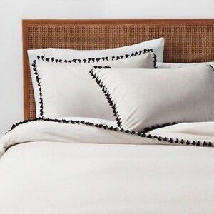 OPALHOUSE Tassel Trim Duvet Cover Set Cream & Black